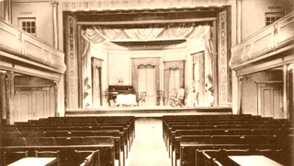 Der Saal des Thalia-Theaters.