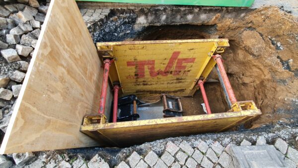 Bierleitungsarbeiten auf der Böhmischen Straße