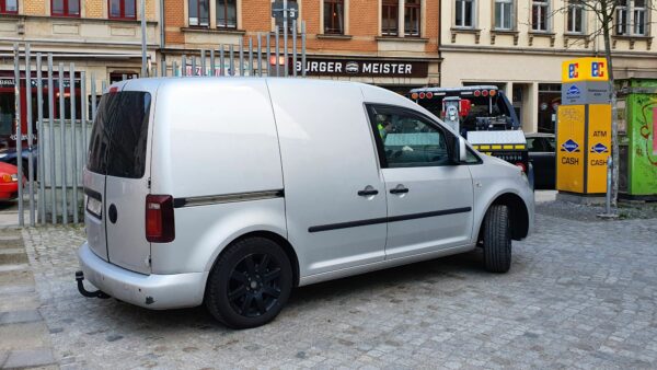 Falschparker vorm Louisengrün