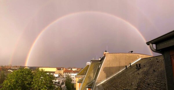 Regenbogen über der Neustadt - Foto: Haase-Media