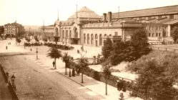 Der gerade frisch umgebaute Bahnhof Neustadt wurde 1913 Zeuge einer riesigen Schweinerei.