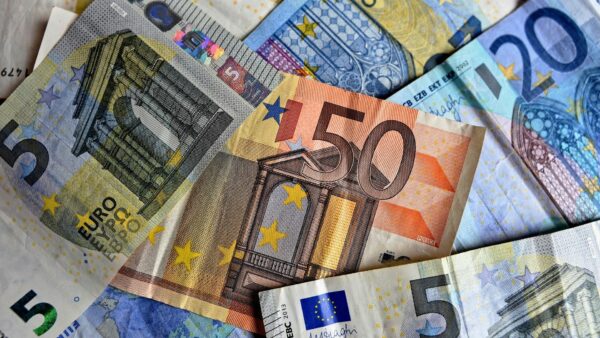Im Mai 150 Euro für Sozialleistungsbezieher