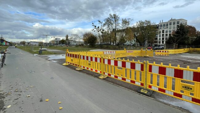 Elberadweg an der Hafencity wird ab Montag erneuert. Die Umleitung erfolgt über die Leipziger Straße. Foto: W. Schenk