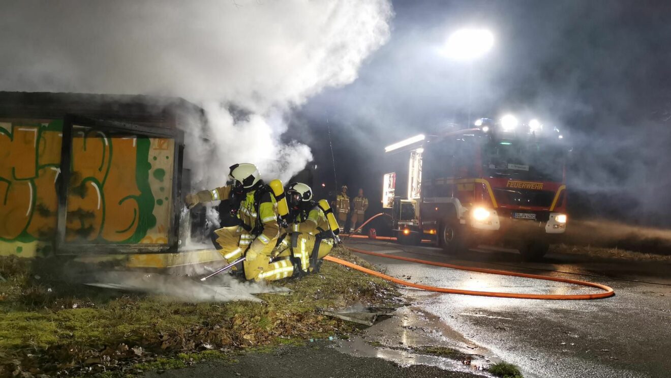 Brand einer elektrischen Anlage in der Dresdner Heide - Foto: Feuerwehr Dresden