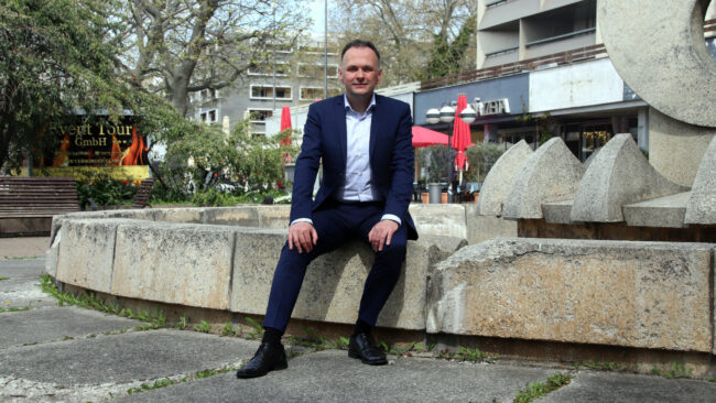 Linken-Fraktionschef André Schollbach am Neustädter Markt