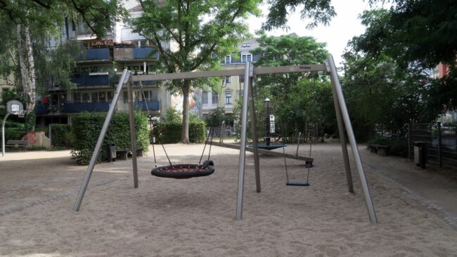 Spielplatz Förstereistraße 7