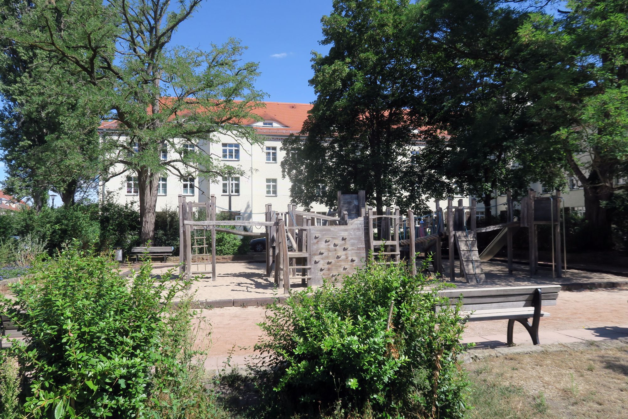 Niederauer Platz in der Leipziger Vorstadt - Foto: Archiv Anton Launer