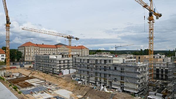 Quaterback Immobilien AG feiert Bau vor Schritt im Dresdner Wohnquartier Mariengärten - Foto: Anja Schneider
