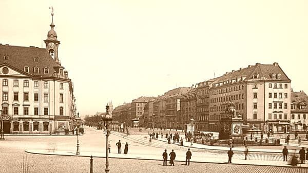 Neustädter Markt um 1890