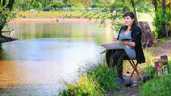 Anne Ibelings an einem ihrer Lieblingsplätze, der Prießnitzmündung – Foto: Amac Garbe