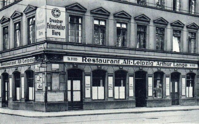 Im Erdgeschoss des Hotels "Stadt Leipzig" war einst ein Restaurant. Postkarte von 1929
