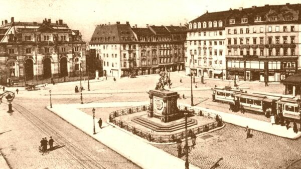 Neustädter Markt - Postkarte von 1921