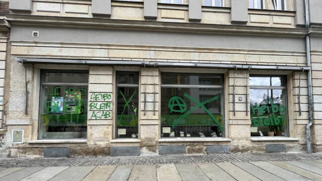 "Heibo bleibt" - so der mit grüner Farbe aufgebrachte Slogan. Foto: Karla Gutschick