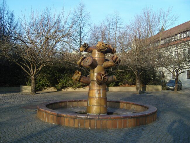 Brunnen von Eva Peschel am Jägerhof in Dresden