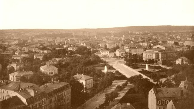 Dresdner Neustadt vom Turm der Dreikönigskirche aus gesehen. Foto von 1898.