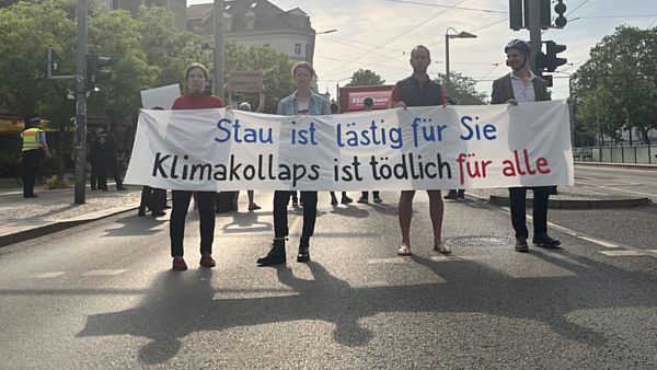 Extinction Rebellion blockierte den Albertplatz