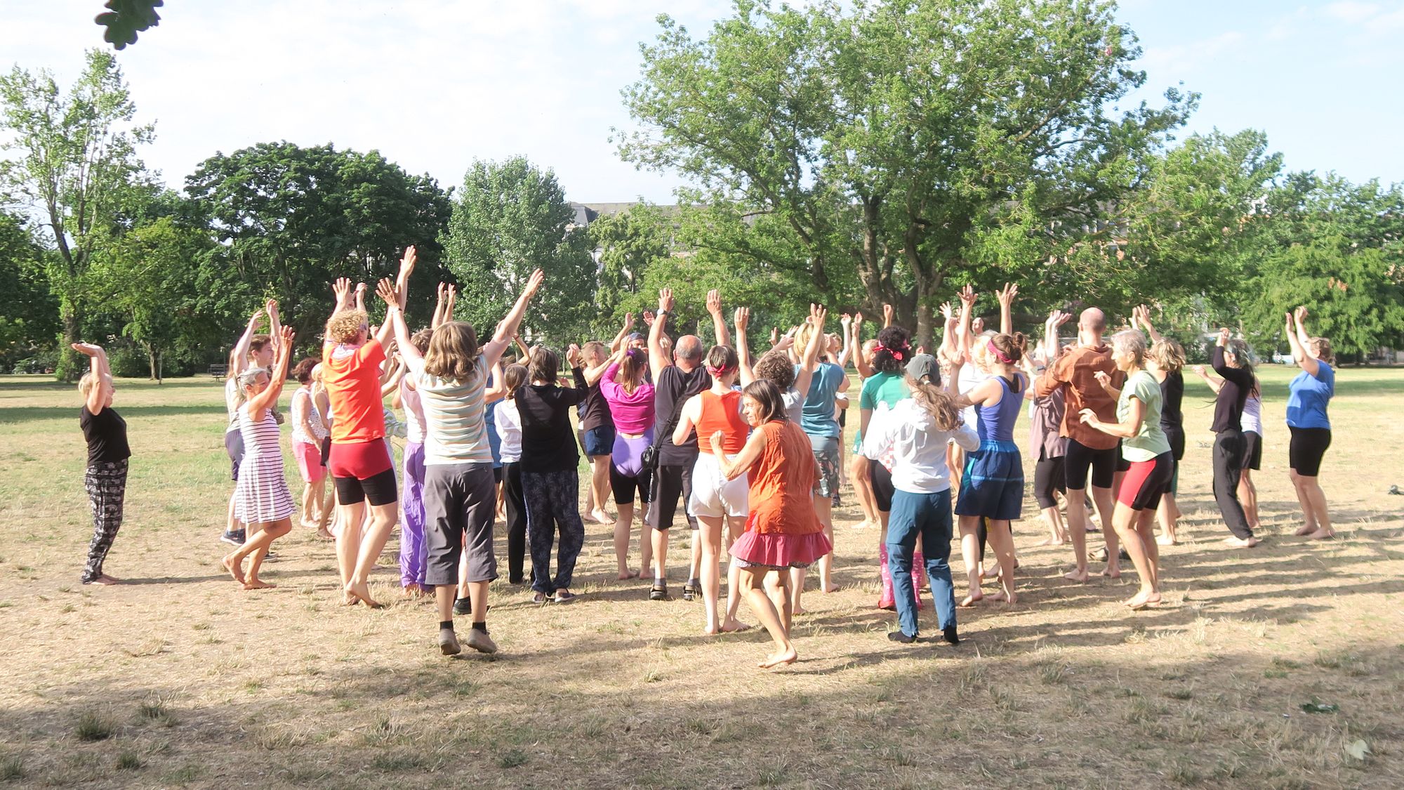 Yoga im Alaunpark 17.07.2023