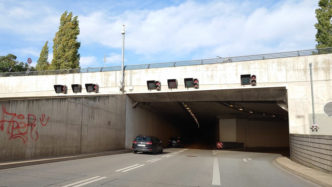 Waldschlößchen-Tunnel in der kommenden Woche wechselseitig gesperrt.