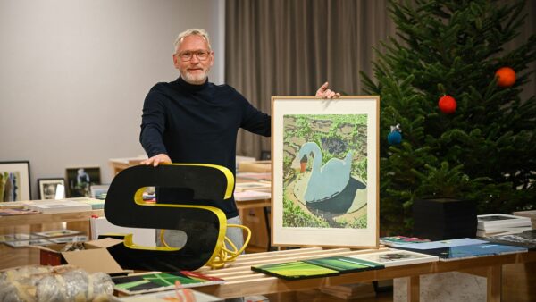 Jens Zander zum "Weihnachtsmarkt der bildenden Kunst 2023", Foto: Anja Schneider