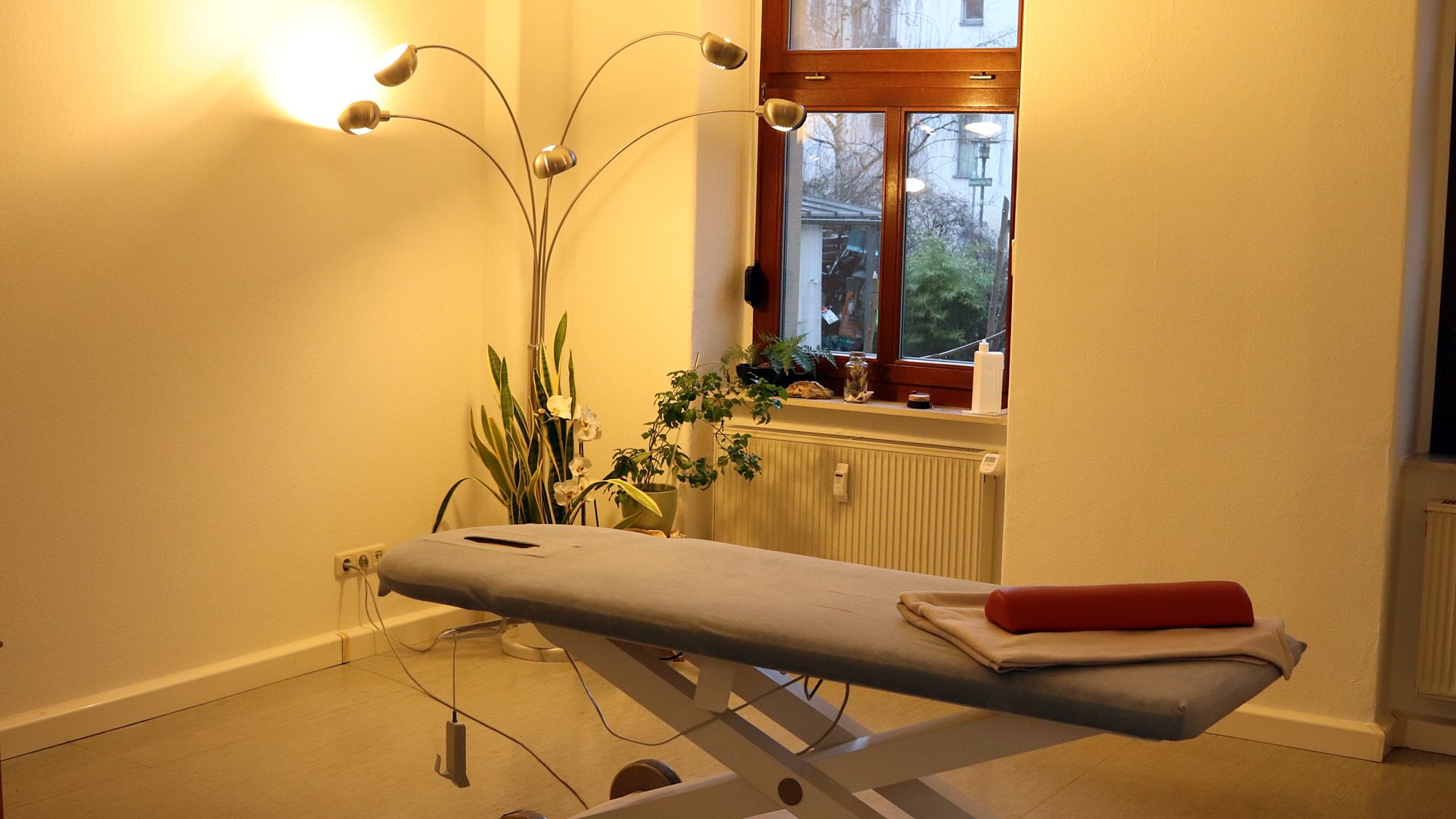 Behandlungsraum in der Physiotherapie