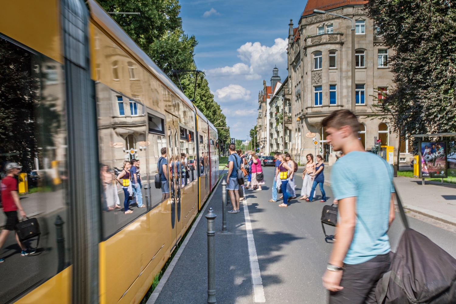 Das Deutschlandsemesterticket ist ab 1. April für nahezu alle Studierenden an Dresdner Hochschulen im Semesterbeitrag enthalten. Foto: VVO/Lars Neumann