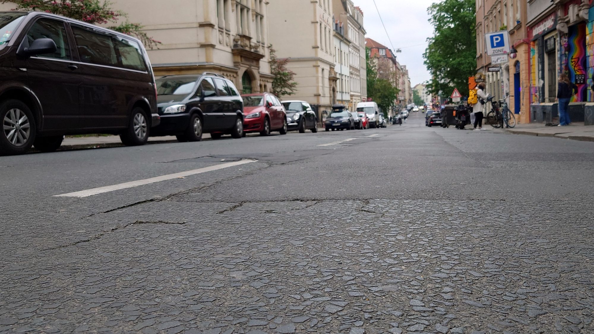 Soll ab 10. Juni ne neue Decke bekommen - die Louisenstraße - Foto: Anton Launer