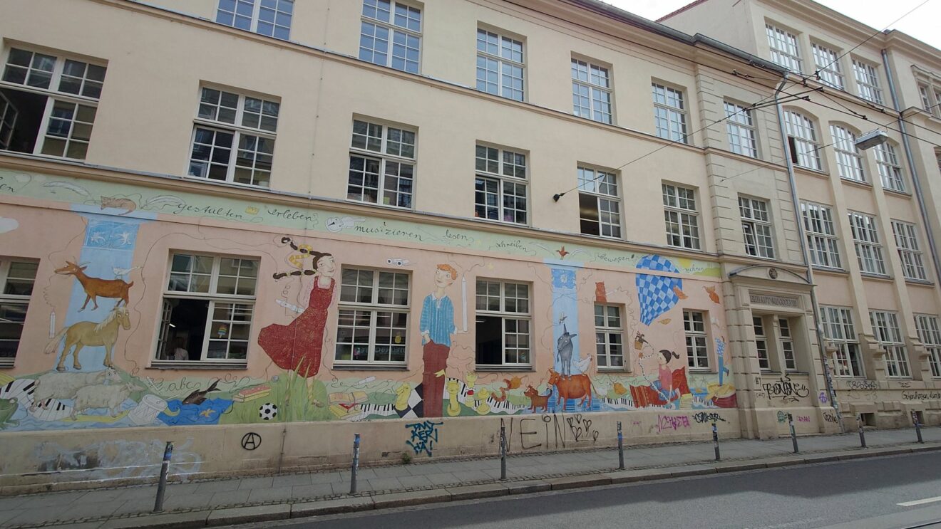 Louisenschule an der Görlitzer Straße - Foto: Anton Launer