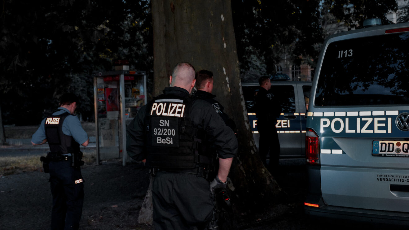 Ein Räuber gestellt, ein Räuber gesucht
