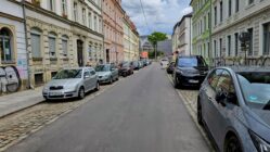 Bauarbeiten an der Katharinenstraße abgeschlossen Glatter Asphalt statt Katzenkopfpflaster - Foto: Anton Launer