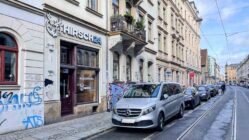 Automatenladen auf der Rothenburger Straße eröffnet "Hirsch 24" in der Rothenburger Straße