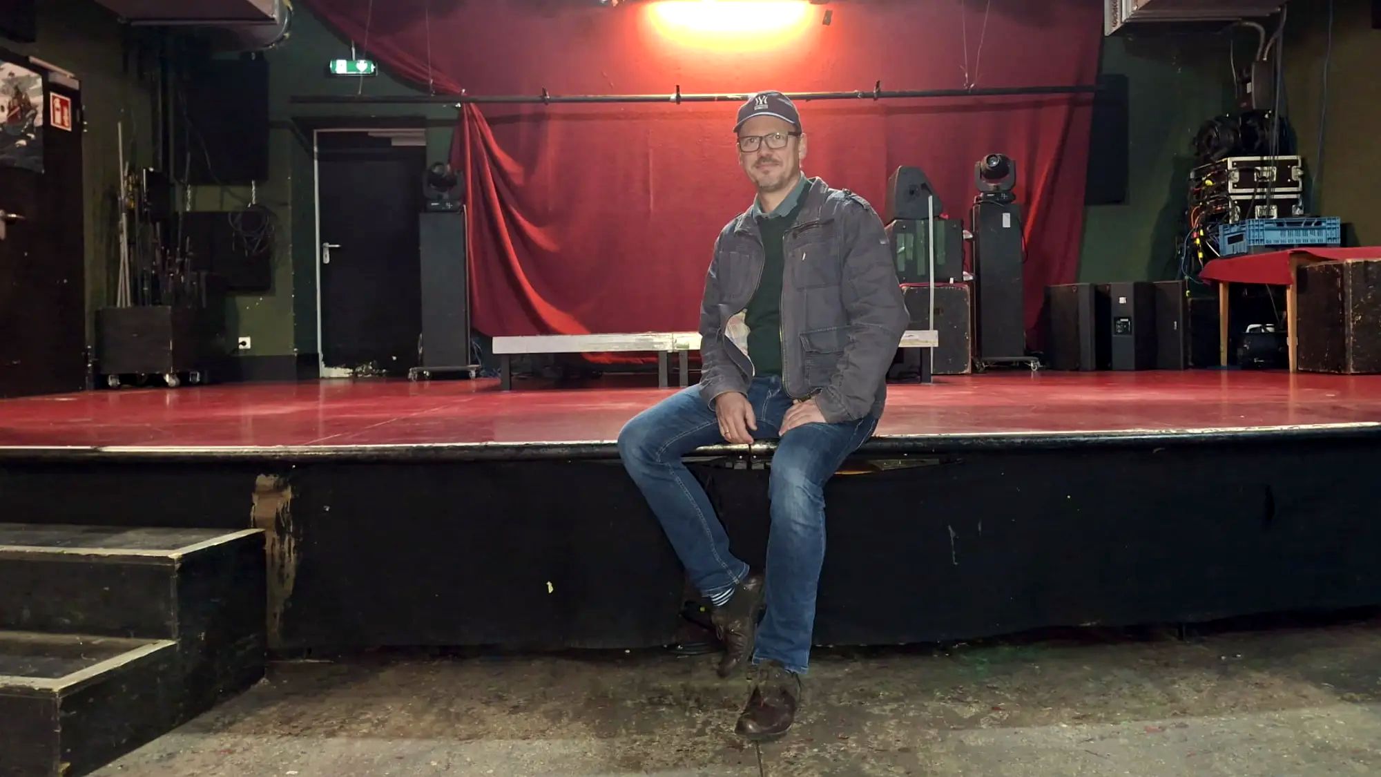 Mitbegründer und Drummer der "Skaprifischer", Hagen Domaška.