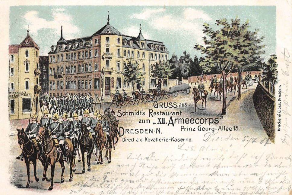 Die zeitgenössische Postkarte zeigt Schmidts Restaurant - an der Prinz-Georg-Allee 15 (heute Stauffenbergallee), Ecke Oppelstrasse (heute Rudolf-Leonhard-Straße).