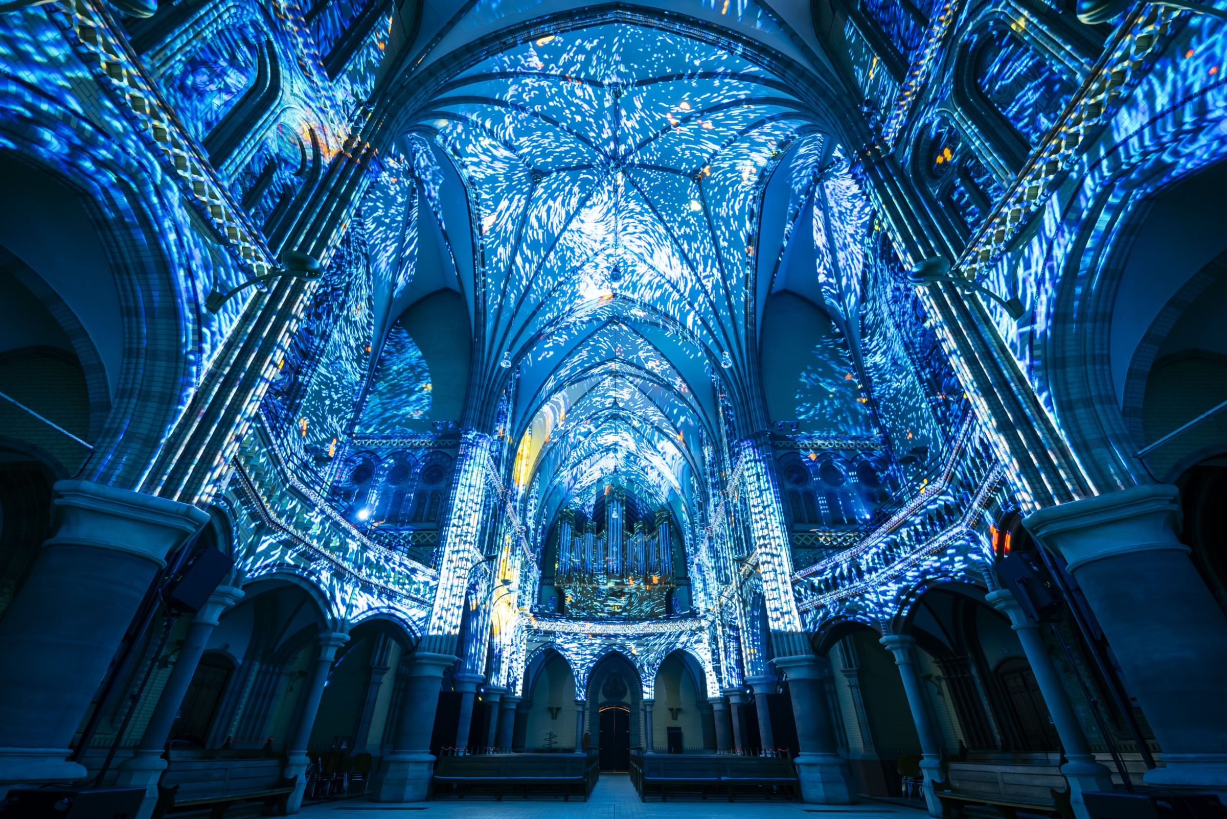 Szene aus Genesis - inszeniert in der Kulturkirche Altona - Foto: PR/Jean-Christophe Dupasquier