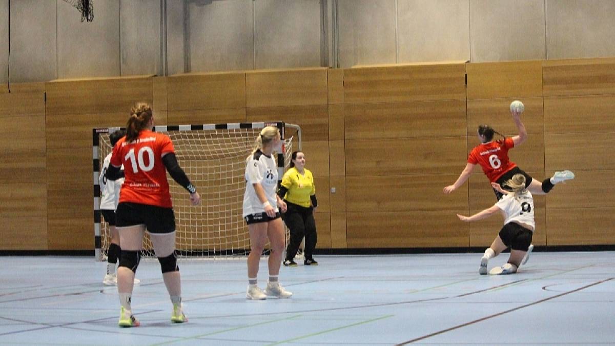 Beim nächsten Spiel geht es zum Tabellenführer nach Rödertal - Foto: Sportfreunde 01