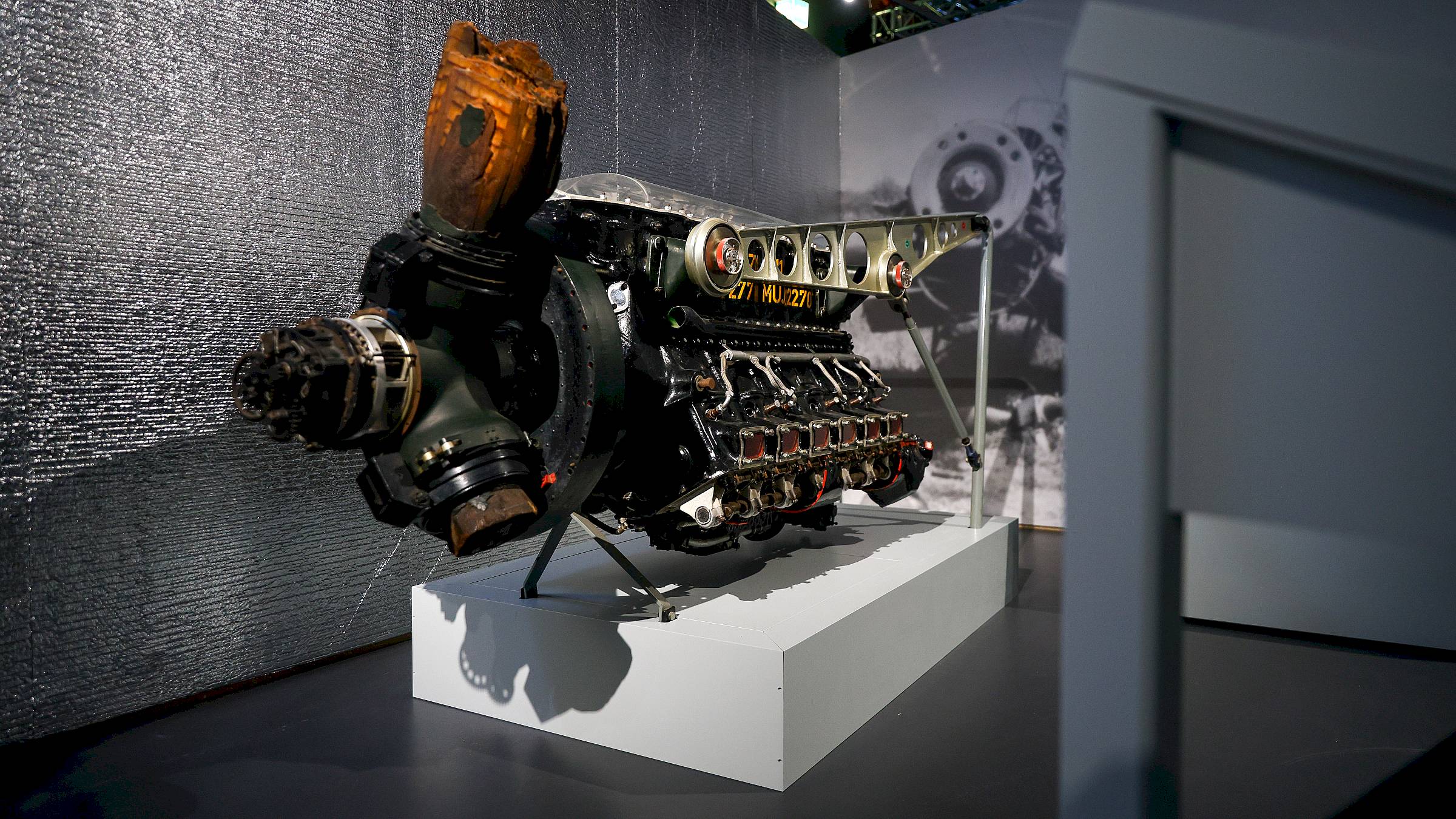 Rest eines Antriebs eines sogenannten 
Sturzkampfflugzeuges (Stuka) - Foto: Florian Varga