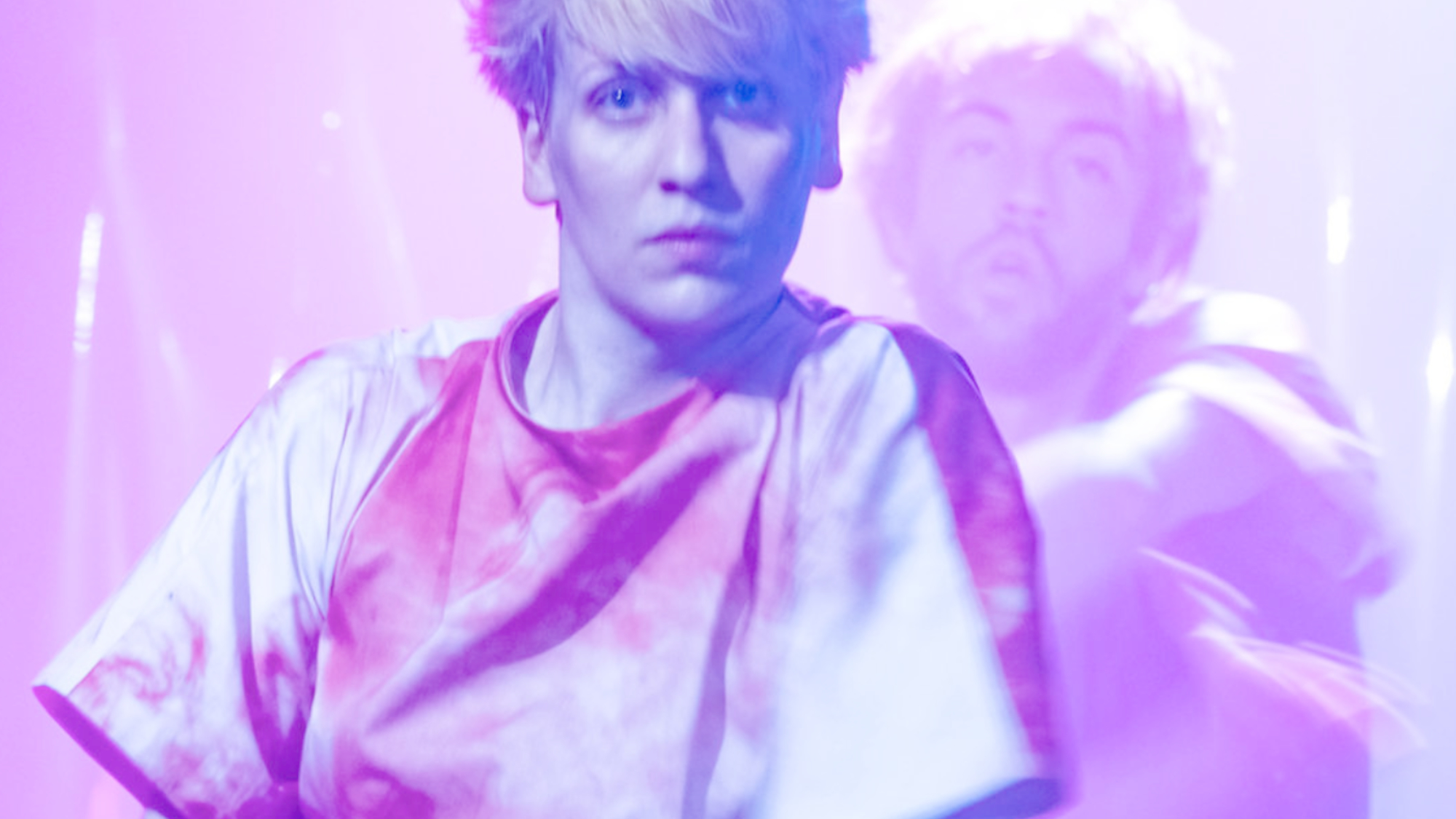 "M Birnam Woods" om Projekttheater. Mit Cindy Hammer und Charles Washington (Choreographie). Foto: Ian Whalen