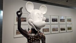 Sündhafte Ausstellung im Archiv der Avantgarden Nkisi Mouse des Künstlers Hilary Balu ist Teil des Ausstellungsteils "Gier" - Foto: Anton Launer