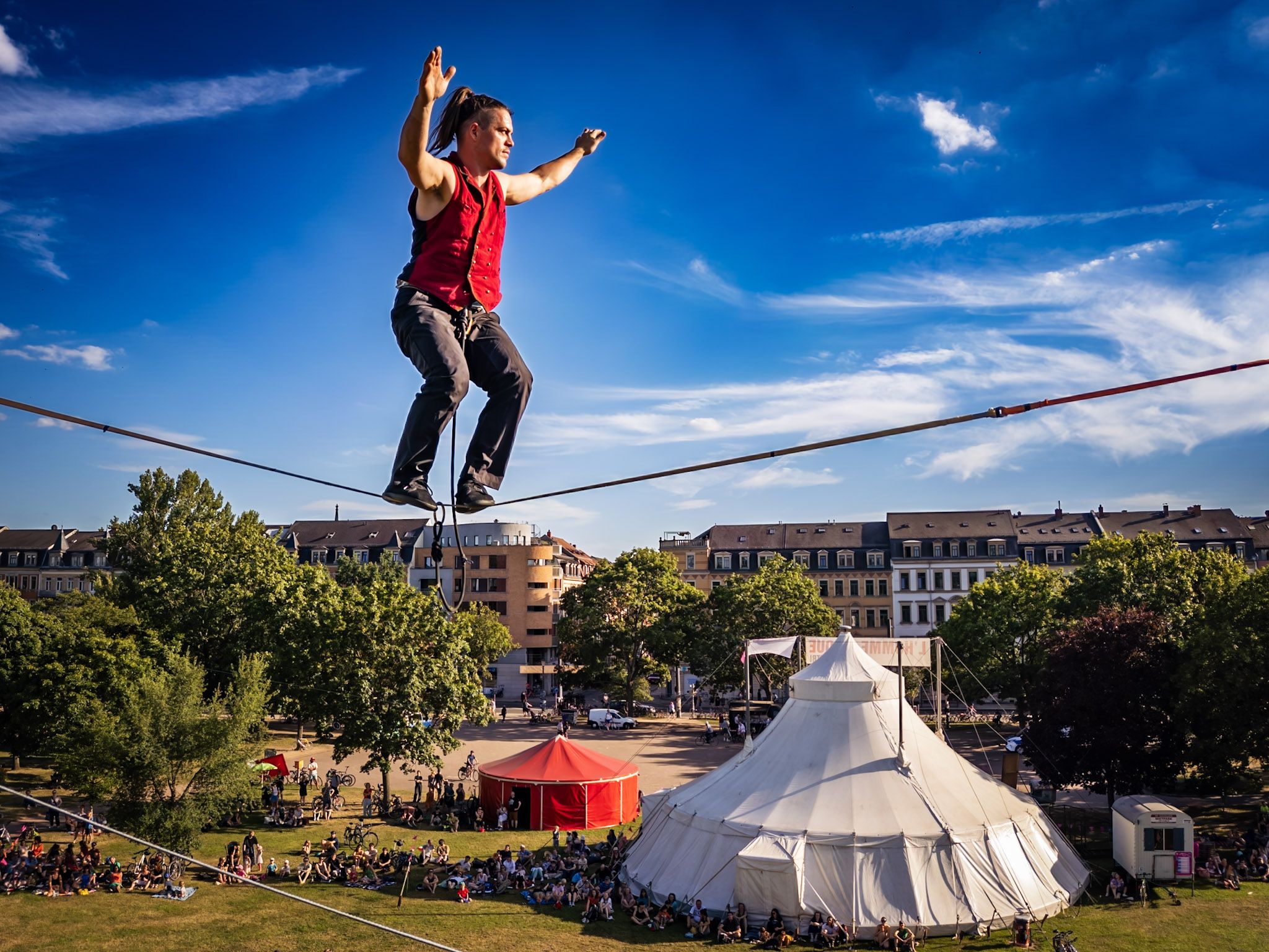 Publikum mit Highperformer Gregor Lawrenz - Foto: André Wirsig