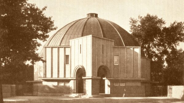Planetarium am Stübelplatz - zeitgenössische Fotografie - gemeinfrei