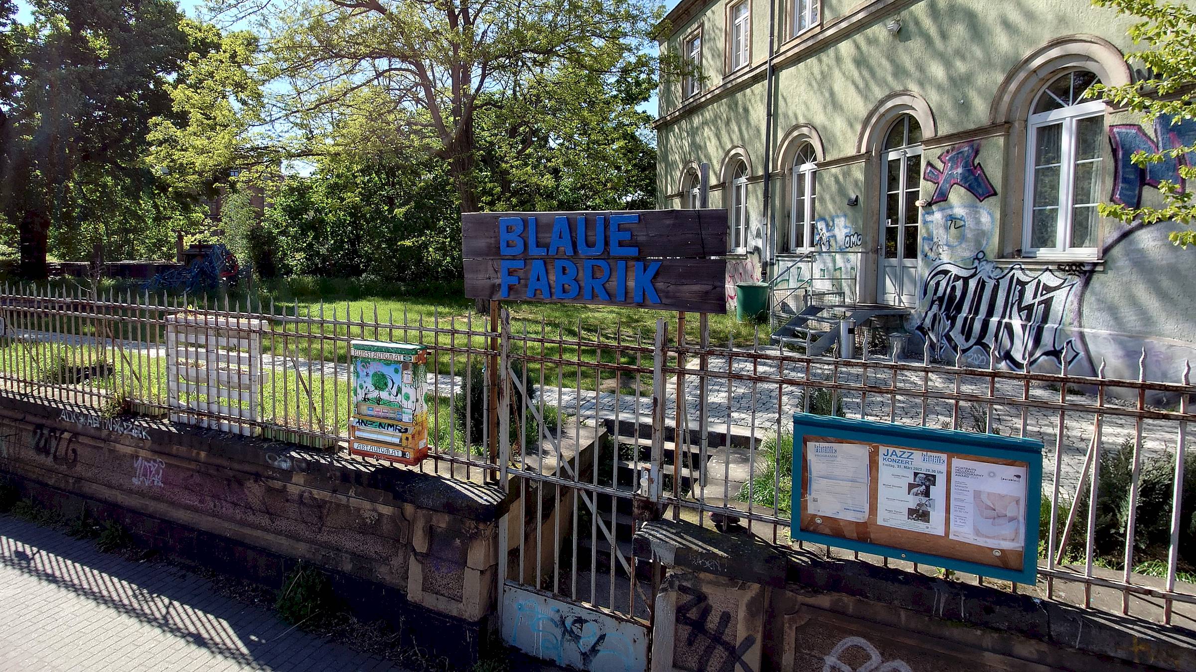 Die Blaue Fabrik lädt zum Sommerfest am 14. und 15. August. Foto: Archiv Anton Launer