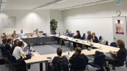 Aus dem Rat des Stadtbezirks - Sitzung am 17. August Sitzung des Stadtbezirksbeirates Neustadt - Foto: Anton Launer