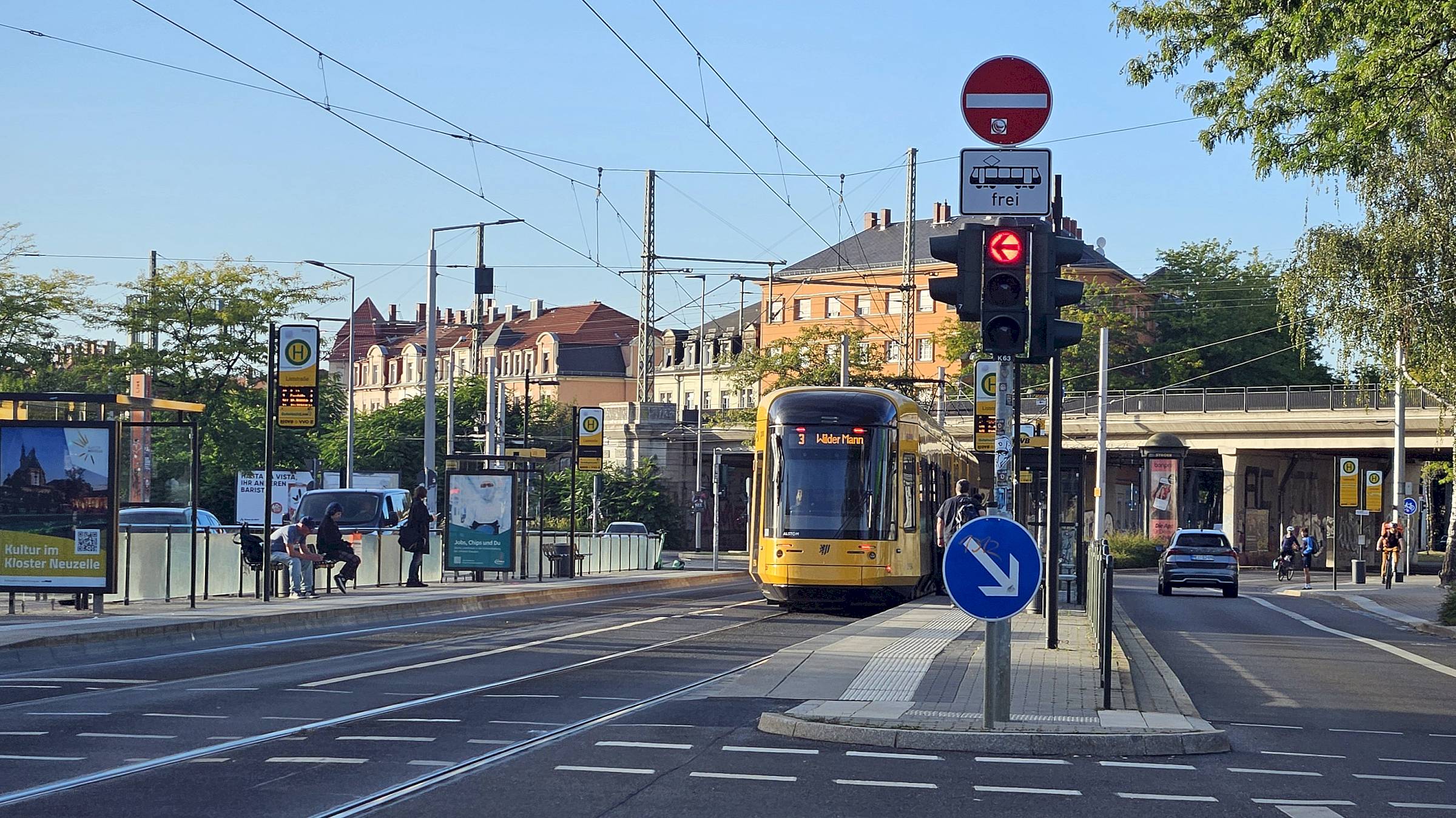 Die Haltestellenhäuschen an der Liststraße werden ausgetauscht - Foto: J. Frintert