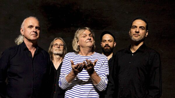 Am Sonntag sind sie nur zu dritt - Wenzel und Band - Foto: PR/Sandra Buschow