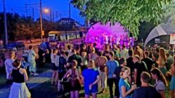 Viertes Sommerfest der Blauen Fabrik am Alten Leipziger Bahnhof Sommerfest in der Blauen Fabrik