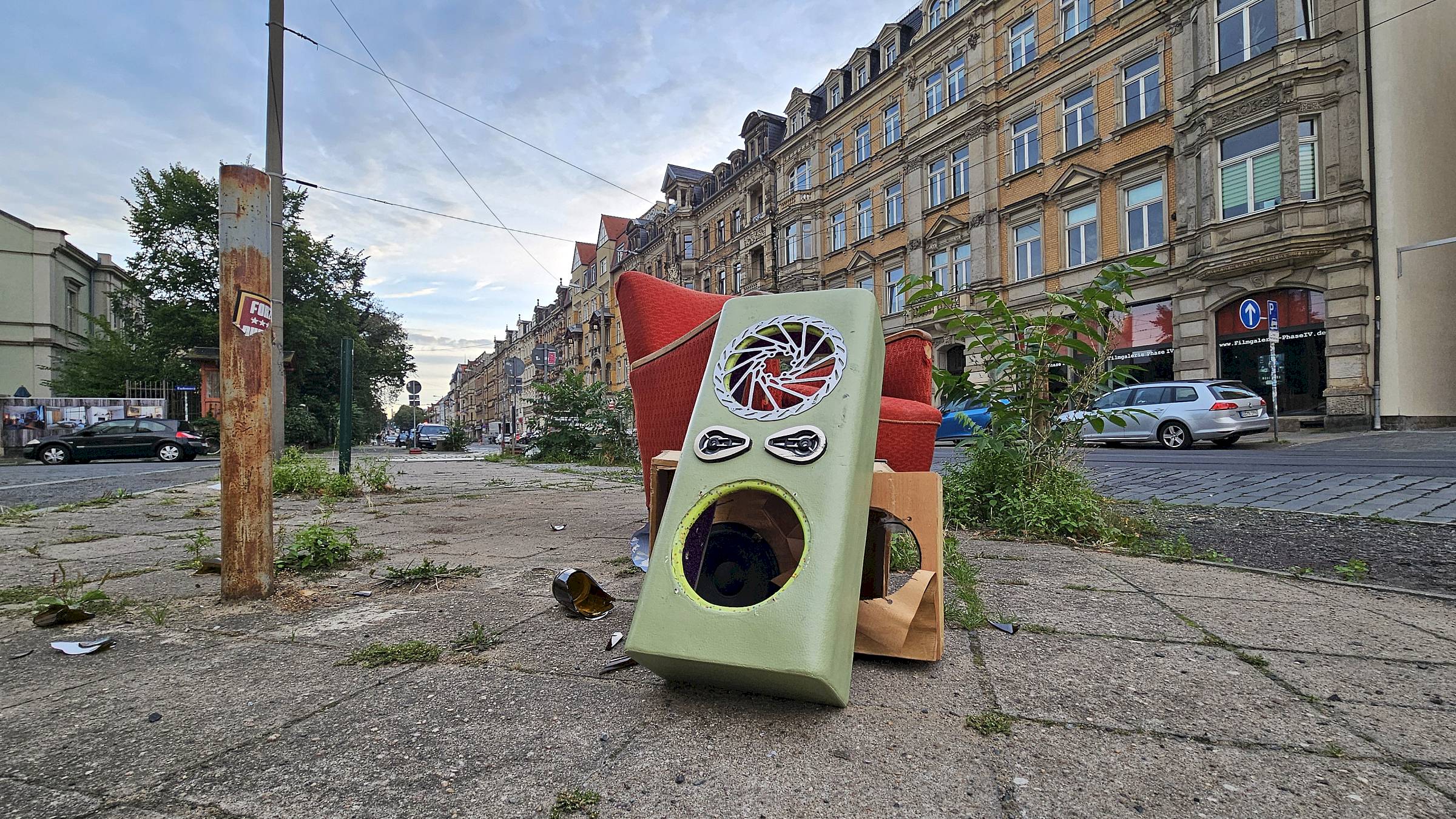 Keine Autos mehr - Platz für neustädtische Stilleben - Foto: Anton Launer