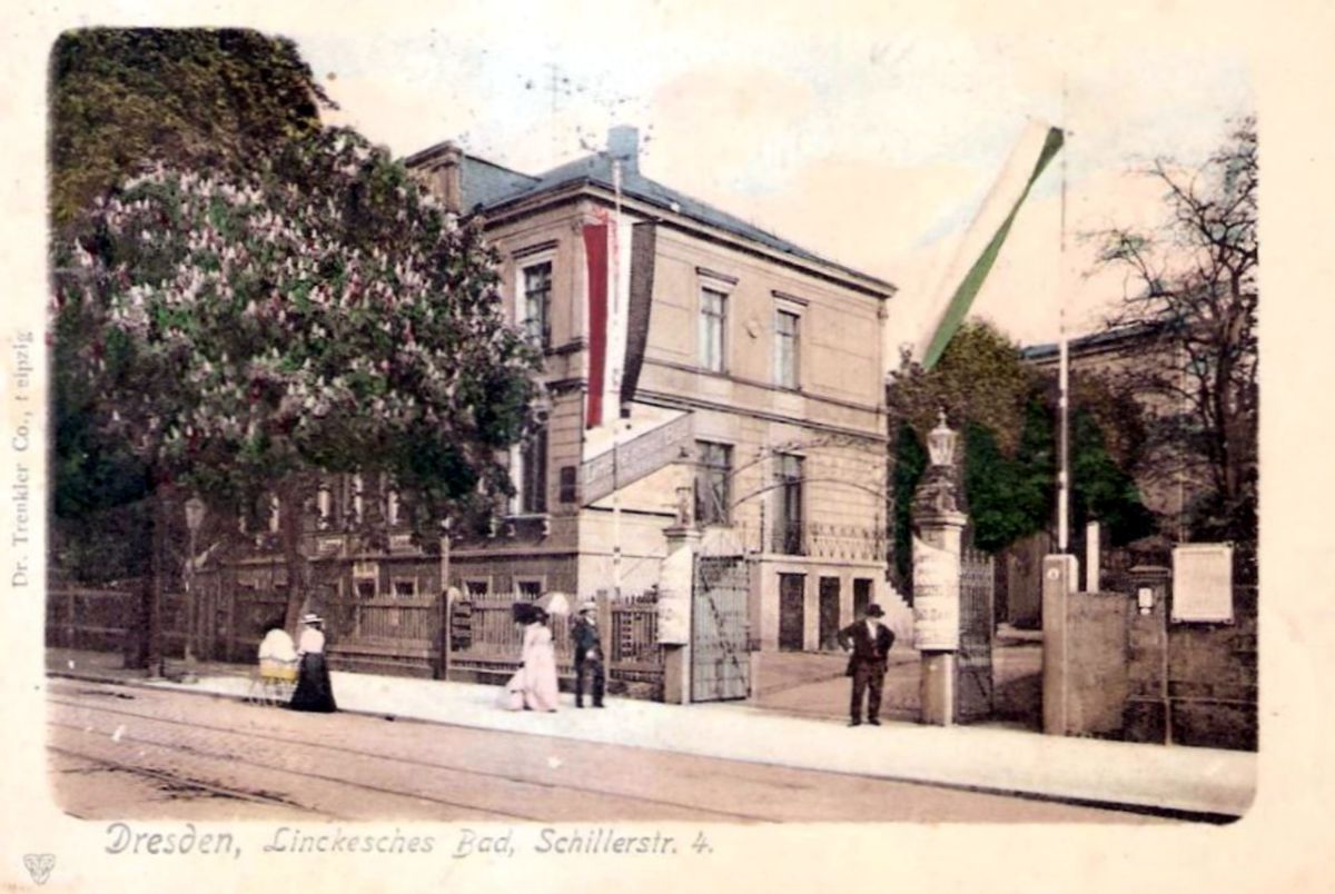 Linckesches Bad - Eingang von der Bautzner Straße, die damals Schillerstraße hieß. Postkarte von 1904