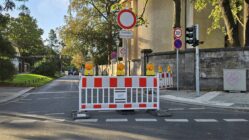 Sanierung des Diakonissenweges Diakonissenweg gesperrt - Foto: Anton Launer
